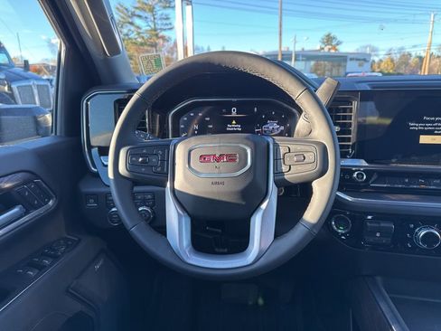 New 2026 GMC Sierra 2500 SLT w/ SLT Premium Package AWD/4WD image 13