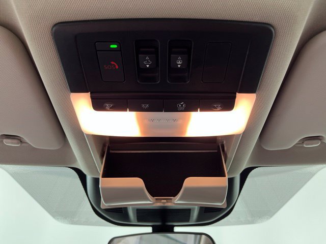 Used 2023 Nissan Rogue SV w/ SV Premium B Package FWD image 36