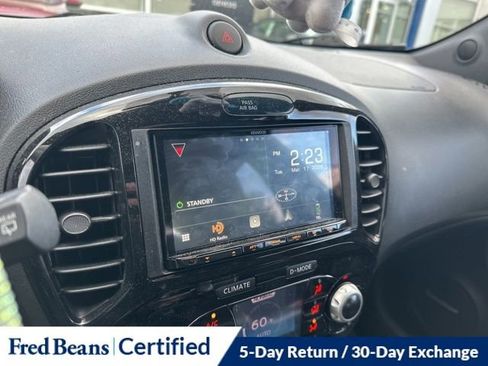 Used 2015 Nissan Juke SV w/ Technology Package image 18