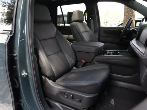 Used 2026 Chevrolet Tahoe Z71 w/ Z71 Off-Road Package AWD/4WD image 30