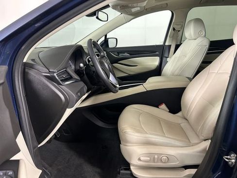 Used 2024 Buick Enclave Essence w/ Experience Buick Package AWD/4WD image 11