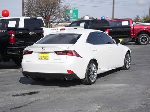 Used 2016 Lexus IS 200t w/ Premium Package image 6