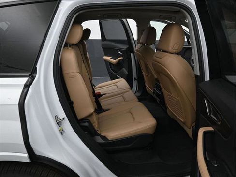 New 2026 Audi Q7 3.0T Premium Plus image 13
