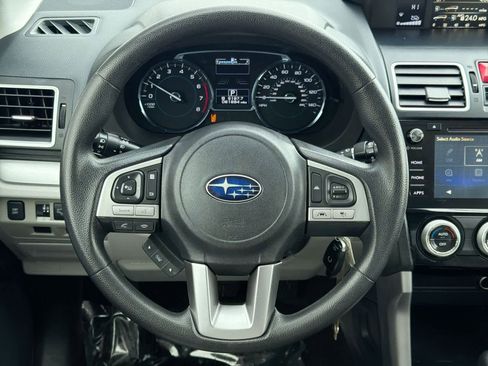 Used 2018 Subaru Forester 2.5i Premium image 24