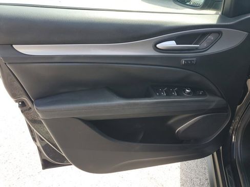 Used 2018 Alfa Romeo Stelvio Ti Sport image 23