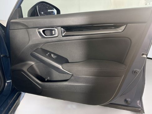Used 2025 Honda Civic FWD Hybrid Sedan image 32