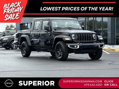 Used 2025 Jeep Gladiator Sport