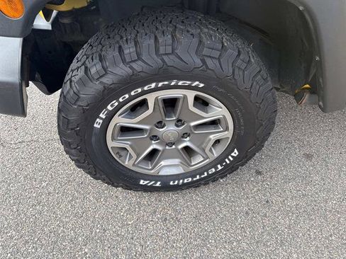 Used 2015 Jeep Wrangler Rubicon w/ Dual Top Group image 10