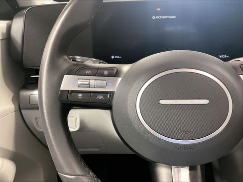 Used 2024 Hyundai Kona SEL w/ Convenience Package image 22