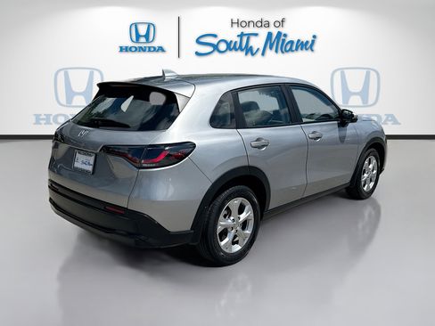 Certified 2023 Honda HR-V LX image 7
