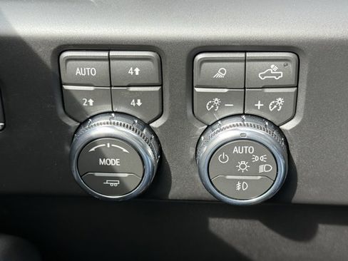 New 2026 GMC Sierra 1500 AT4 w/ AT4 Premium Package AWD/4WD image 25