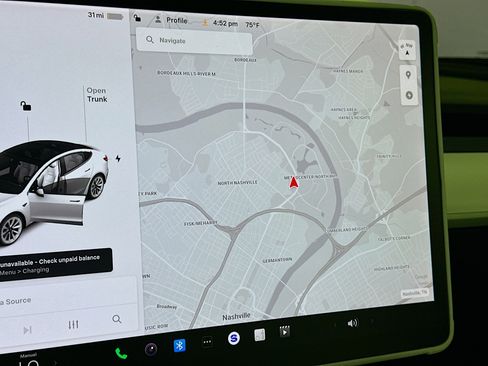 Used 2021 Tesla Model 3 Standard Range Plus image 19