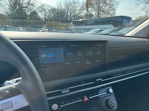 Used 2025 Hyundai Tucson Blue image 21