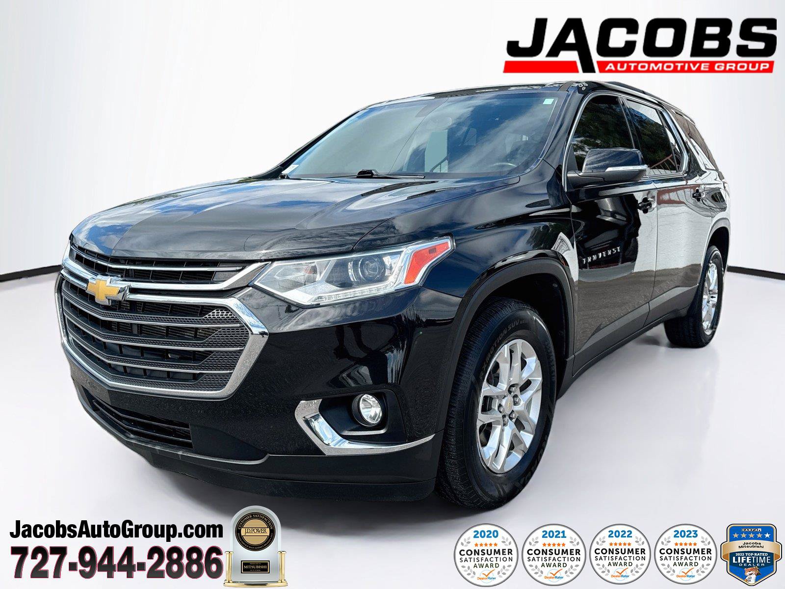 Used 2021 Chevrolet Traverse LT FWD image 1