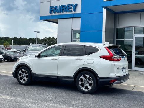 Used 2018 Honda CR-V EX image 3