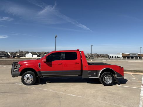 Used 2022 Ford F450 Lariat w/ Lariat Ultimate Package image 2