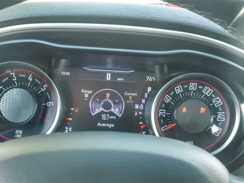 Used 2021 Dodge Challenger SXT image 21