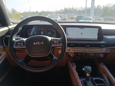 Used 2024 Kia Telluride EX X-Line image 29