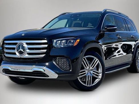 New 2026 Mercedes-Benz GLS 450 4MATIC image 2