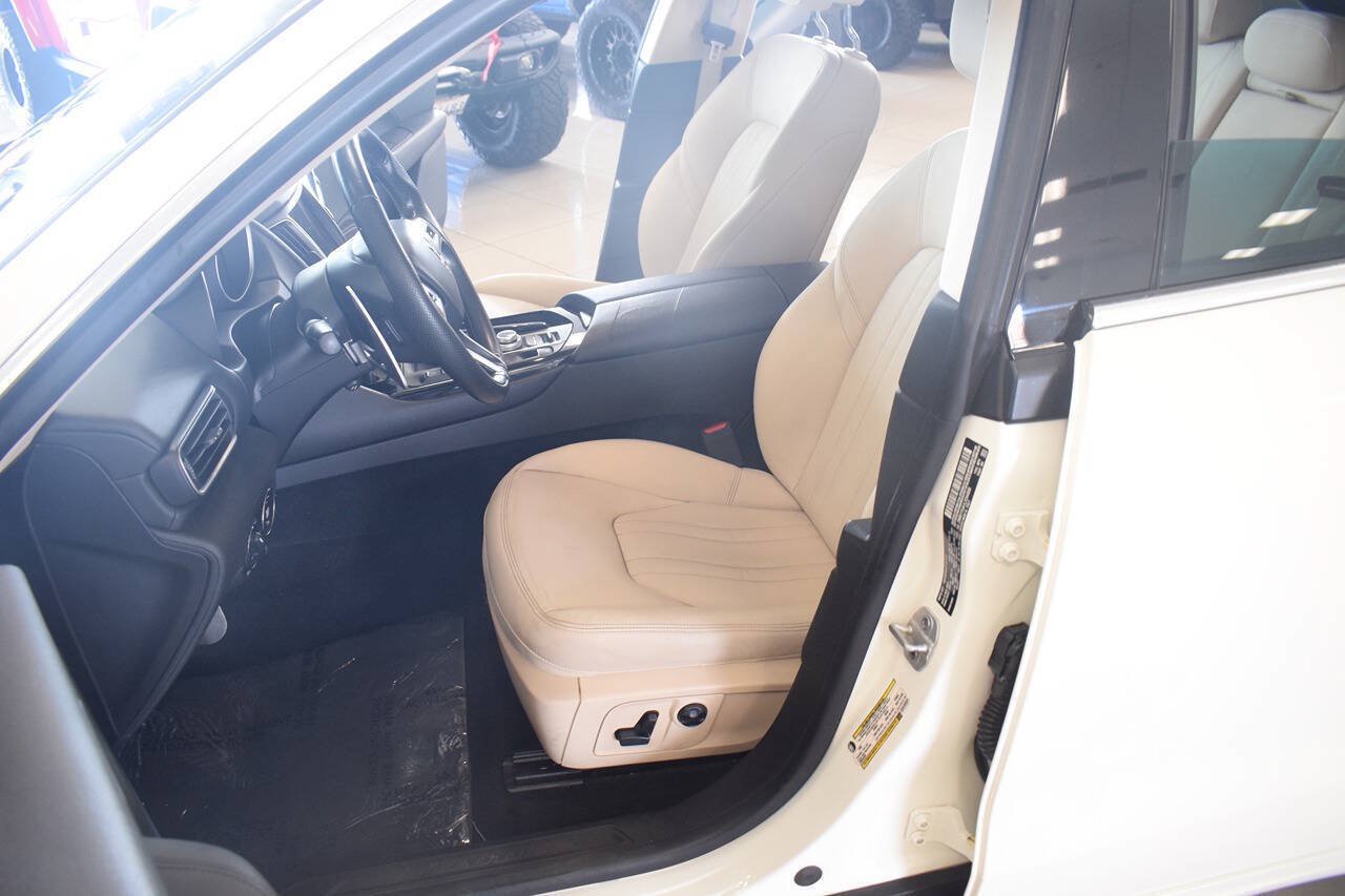 Used 2020 Maserati Levante S AWD/4WD image 33