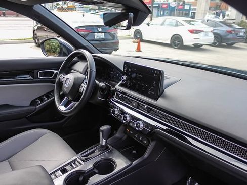 Used 2025 Honda Civic Sport Touring image 22