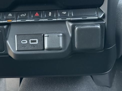 Used 2024 Chevrolet Silverado 1500 Custom RWD image 21