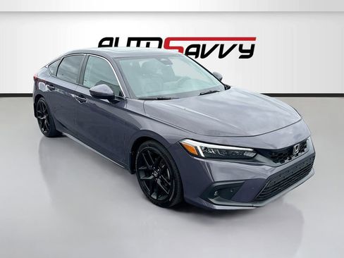 Used 2024 Honda Civic Sport Touring image 1