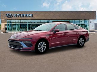 New 2026 Hyundai Sonata Blue video 2