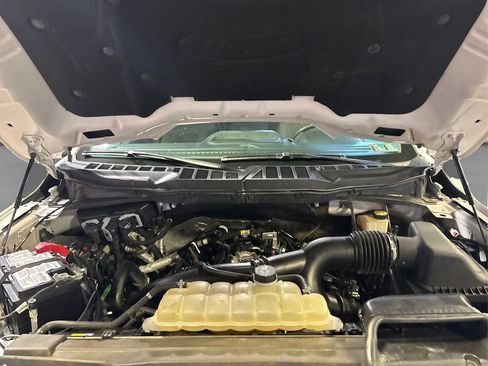 Certified 2023 Ford F150 XLT AWD/4WD image 16