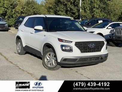 Used 2021 Hyundai Venue SE w/ Cargo Package