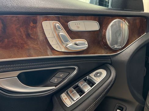 Used 2015 Mercedes-Benz C 300 4MATIC Sedan image 65