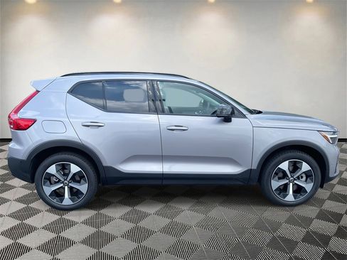 New 2026 Volvo XC40 B5 Plus w/ Protection Package Premier image 2