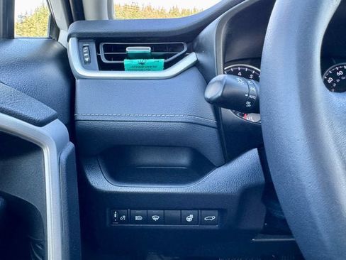 Used 2019 Toyota RAV4 XLE Premium w/ Advanced Technology Package AWD/4WD image 21