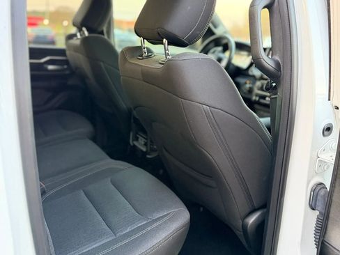 Used 2019 RAM 1500 Big Horn RWD image 15