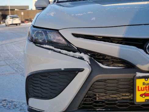 Certified 2024 Toyota Camry SE image 17