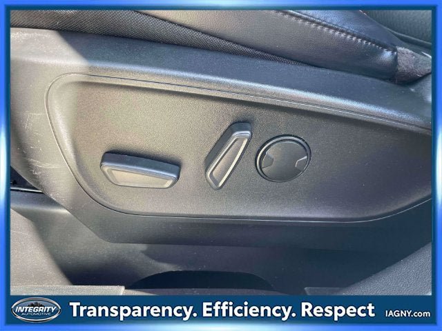 Used 2023 Ford Escape ST-Line AWD/4WD image 18