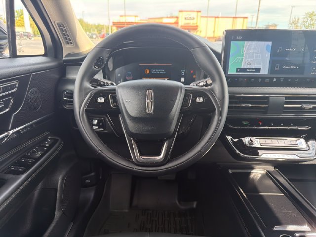 Certified 2025 Lincoln Corsair FWD image 15