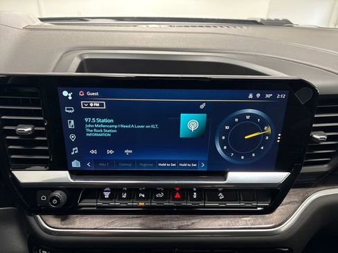 New 2026 Chevrolet Silverado 3500 LTZ w/ LTZ Premium Package image 39