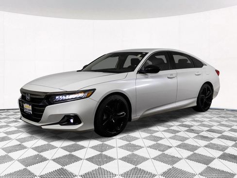 Used 2022 Honda Accord Sport image 9