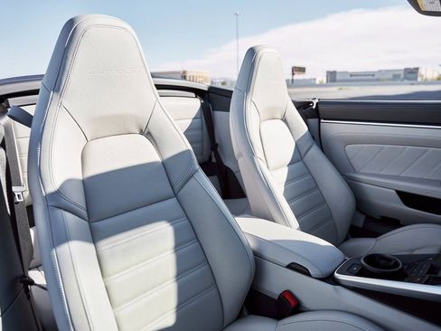 Used 2022 Porsche 911 Turbo S image 40