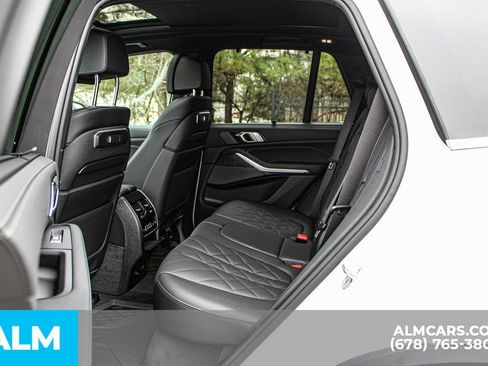 Used 2026 BMW X5 xDrive50e w/ Executive Package image 18