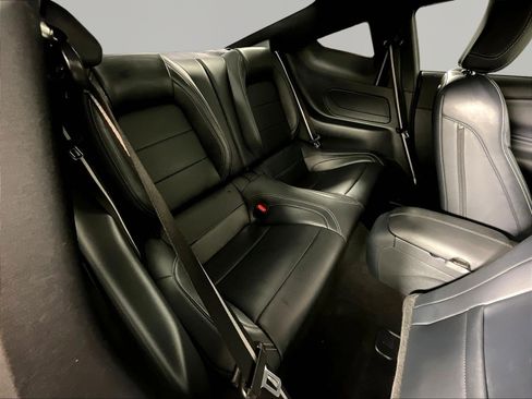 Used 2024 Ford Mustang GT Premium RWD image 23
