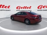 Used 2022 Toyota Camry XLE image 6