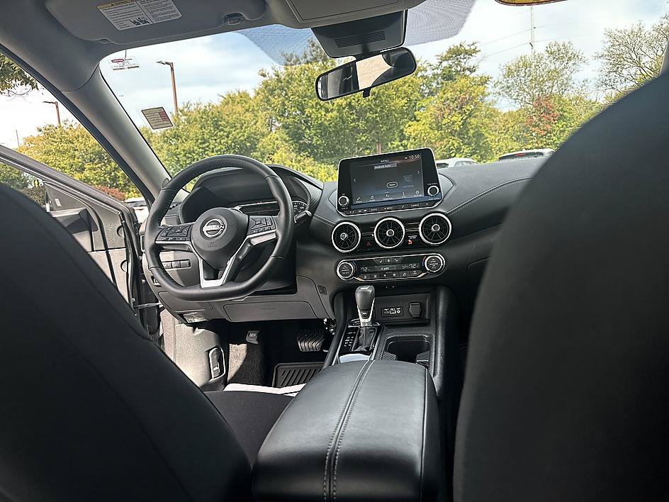 Certified 2025 Nissan Sentra SV w/ All-Weather Package FWD image 18