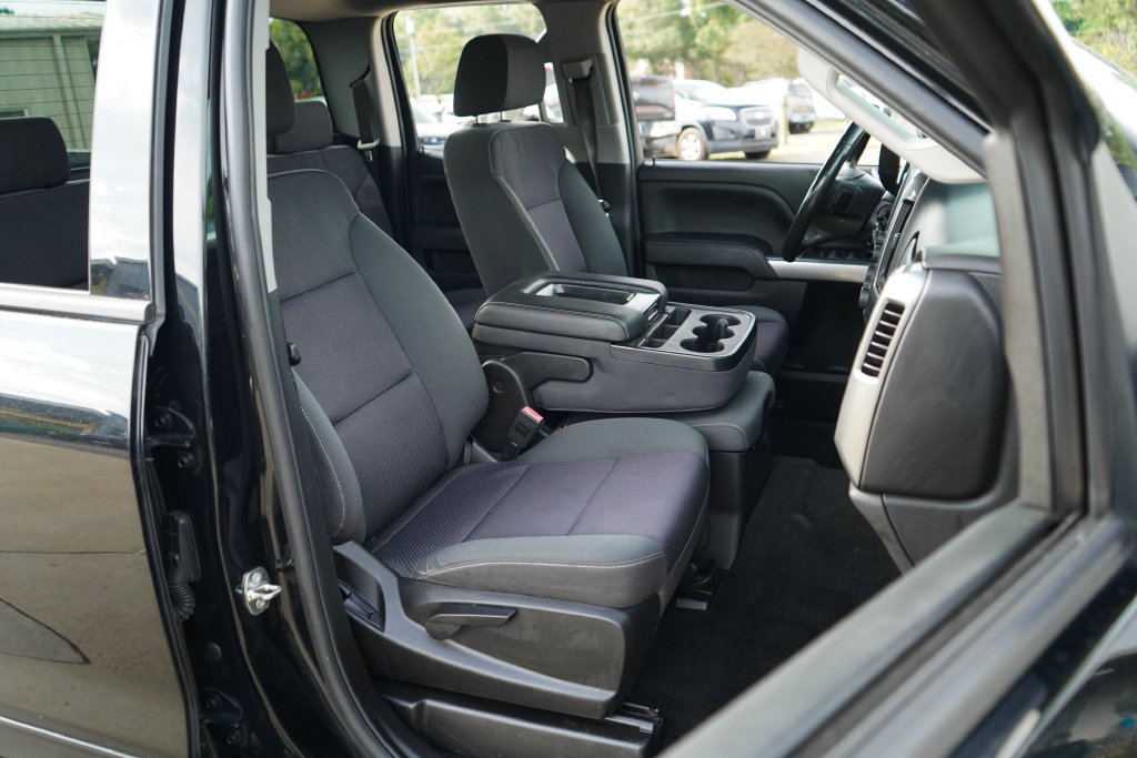 Used 2018 Chevrolet Silverado 1500 LT w/ All Star Edition AWD/4WD image 13