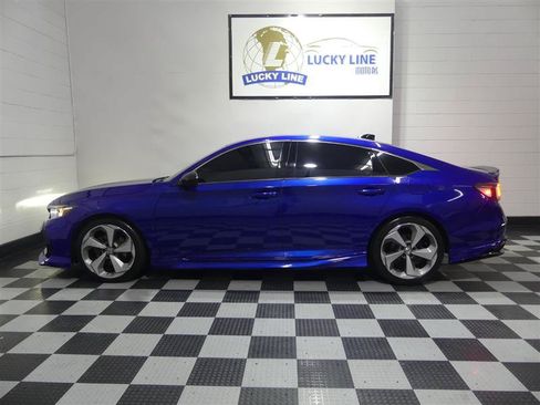 Used 2021 Honda Accord Sport image 7
