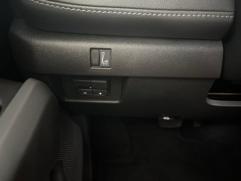 Used 2026 Chevrolet Colorado LT w/ Advanced Trailering Package image 60