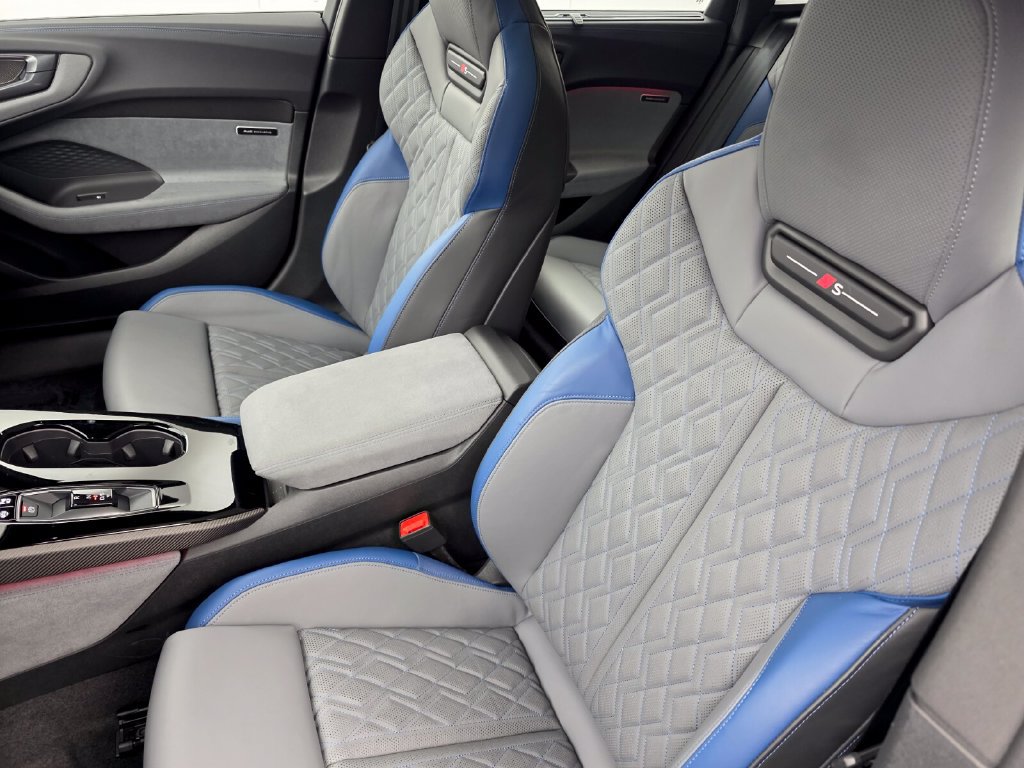 Used 2025 Audi S5 Prestige AWD/4WD image 11