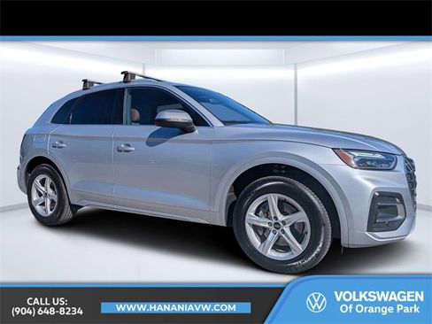 Used 2022 Audi Q5 2.0T Premium w/ Convenience Package image 1