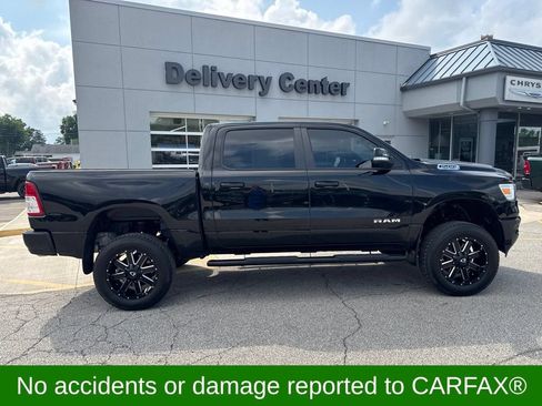 Used 2022 RAM 1500 Big Horn AWD/4WD image 4